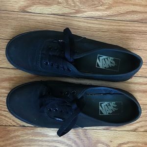 Black Vans Sneakers